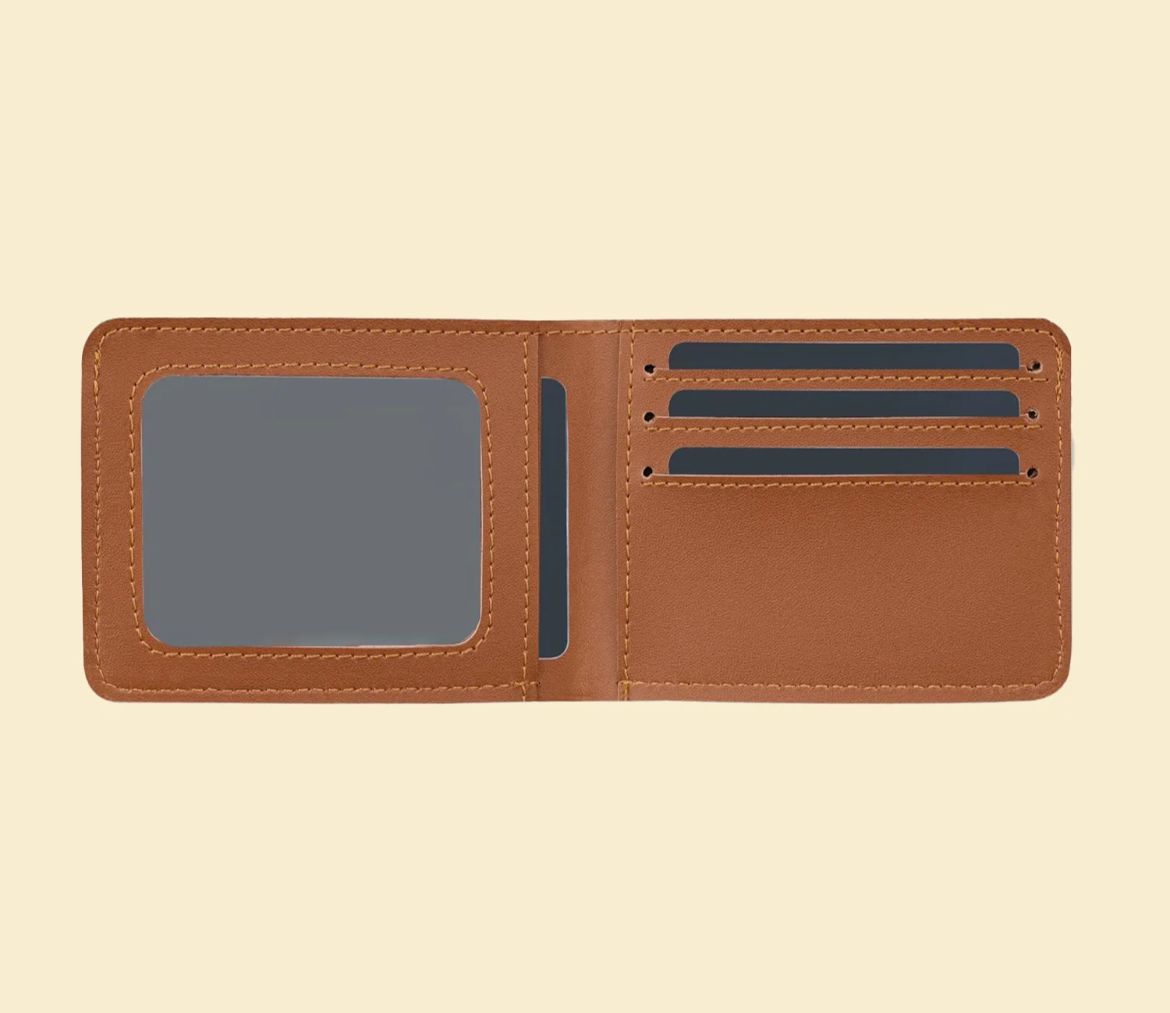 Personalised wallet with photo