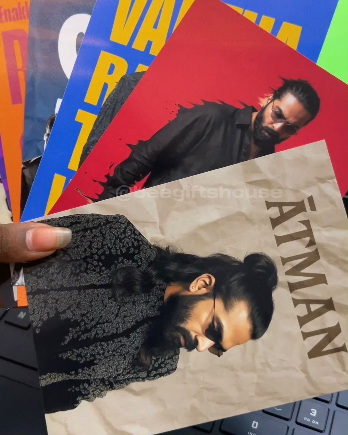 Posters - STR