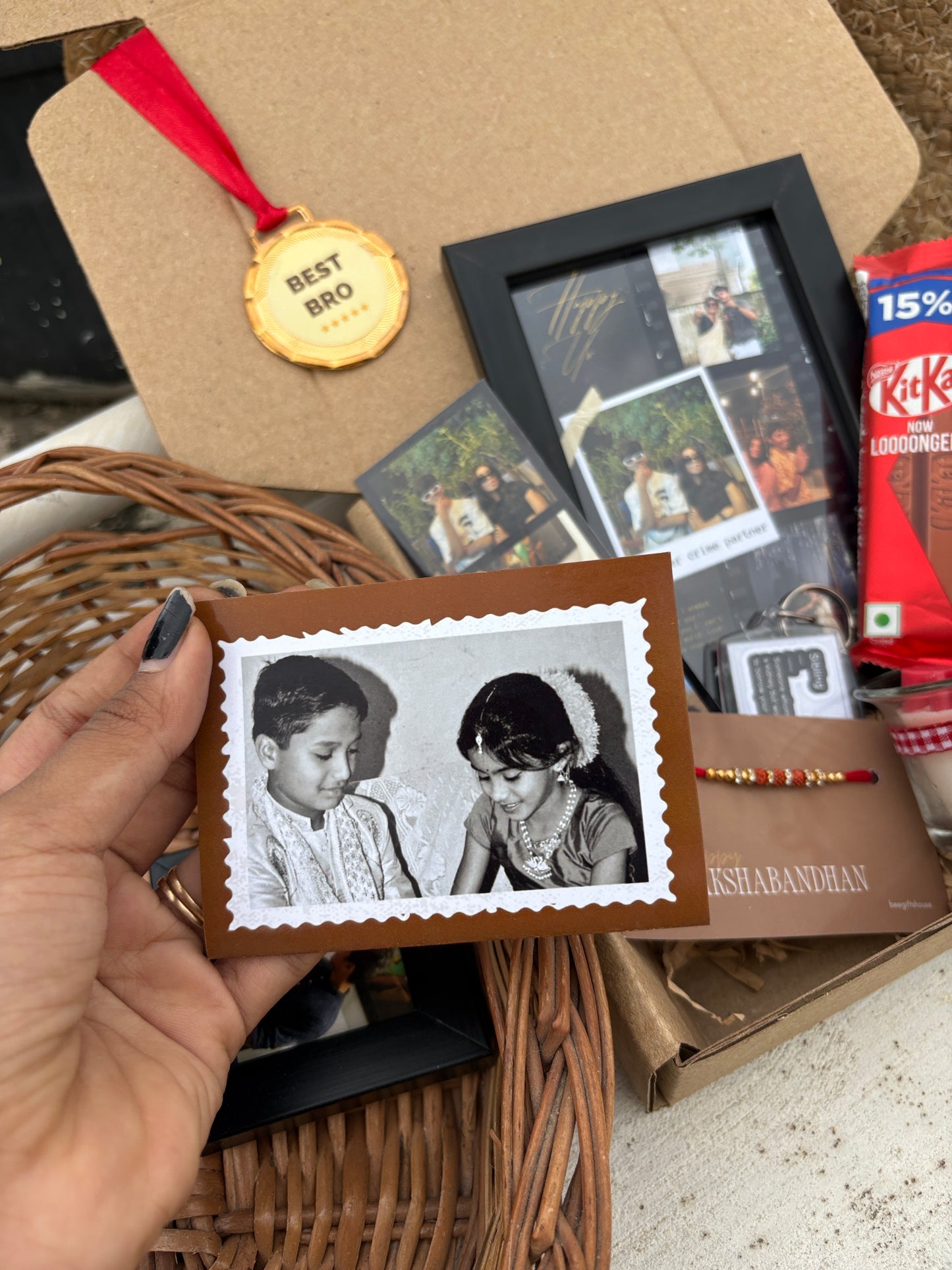 Bro sis edition hamper