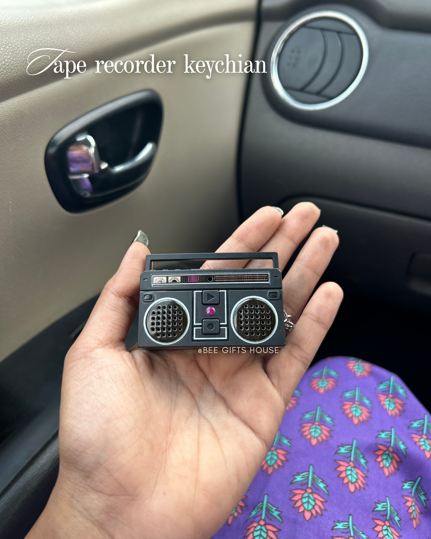 Tape recorder keychain