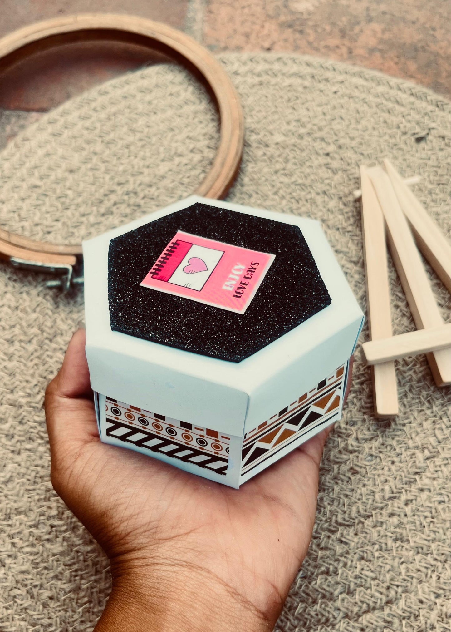 Mini explosion box